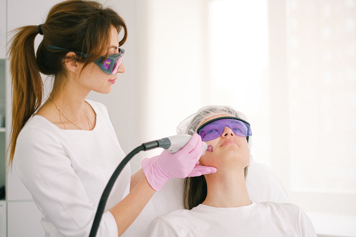 laser hair reduction kharghar sector 20 aesthetic clinic treatment dr mavleen